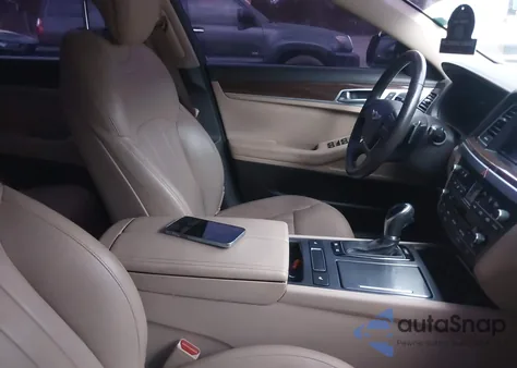 2017 Genesis G80 3.8 из США, поврежденный, VIN KMHGN4JE2HU187629